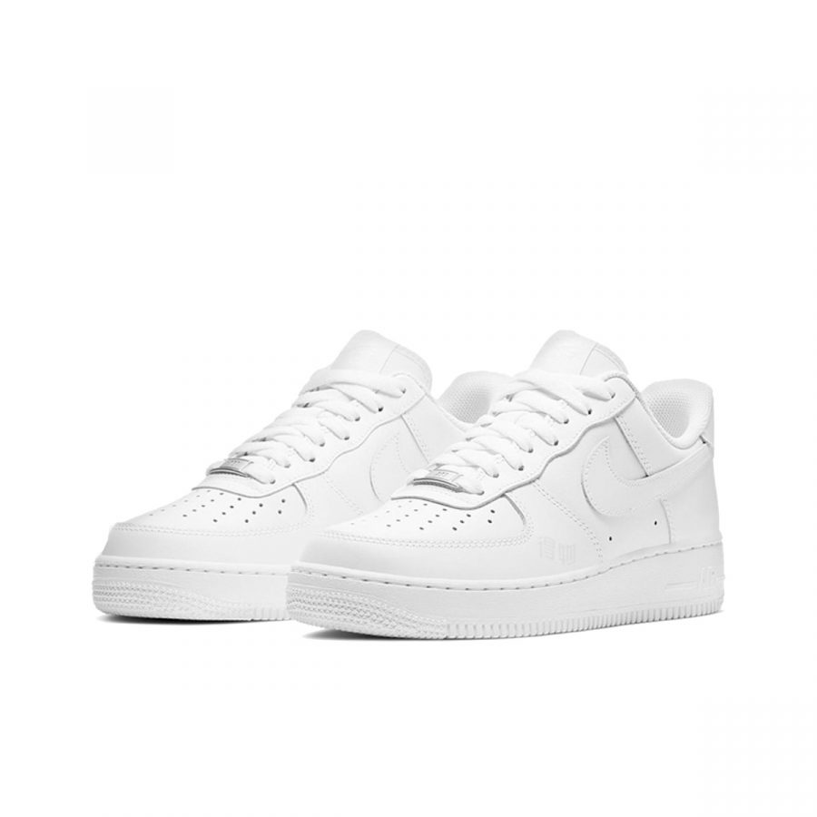 Кроссовки Nike Air Force 1 Low «Triple White» женские