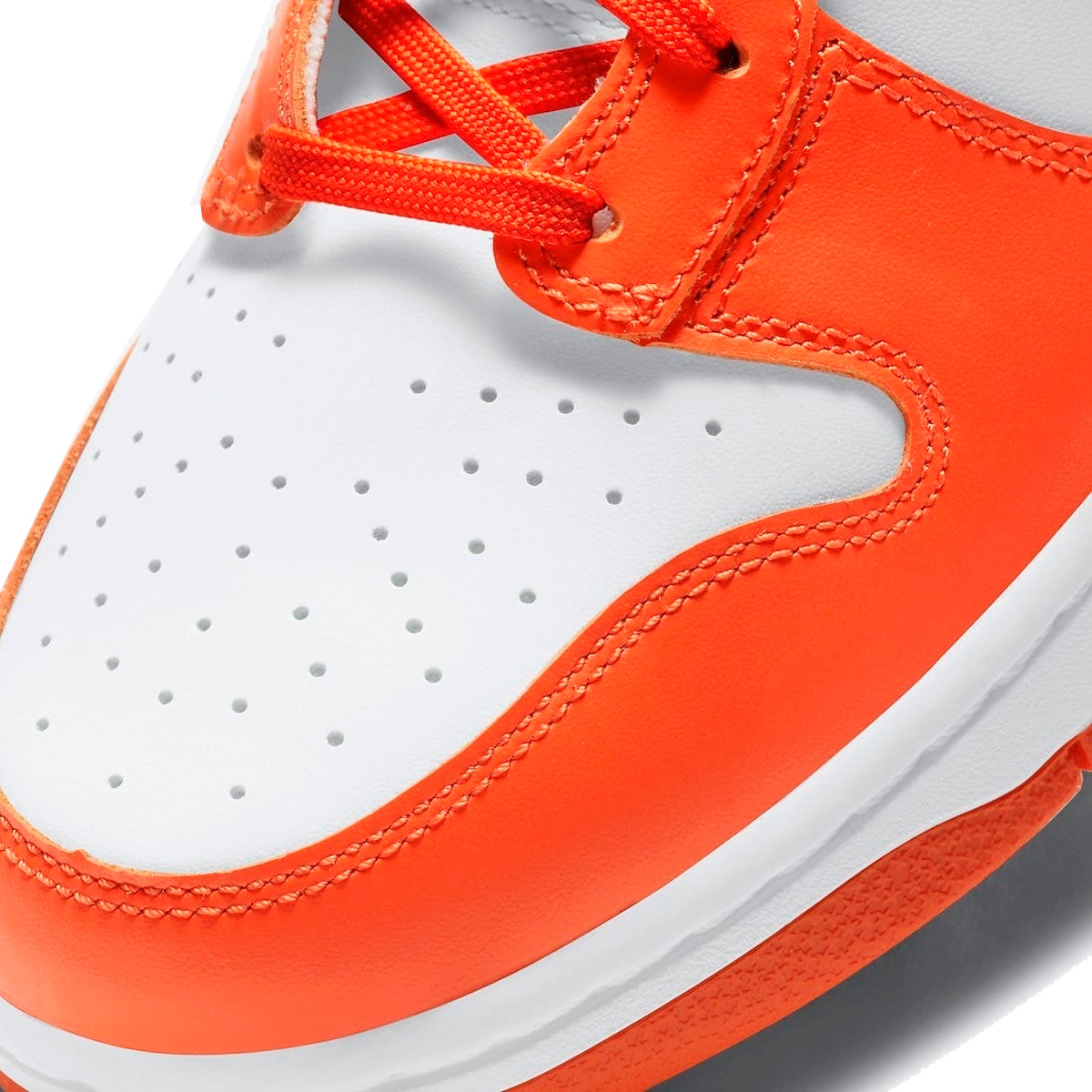 絵本・児童書 NIKE DUNK LOW \
