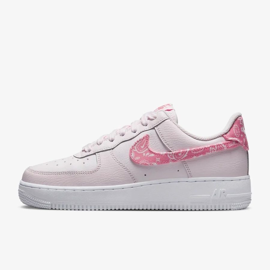 Кроссовки Nike Air Force 1 ’07 Low «Pink Paisley»