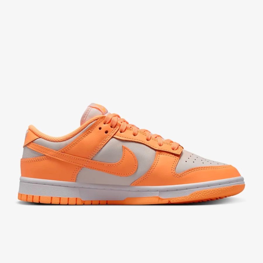 Кроссовки Nike Dunk Low «Peach Cream»