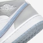Кроссовки Nike Air Jordan 1 Mid WMNS «Wolf Grey Aluminum»
