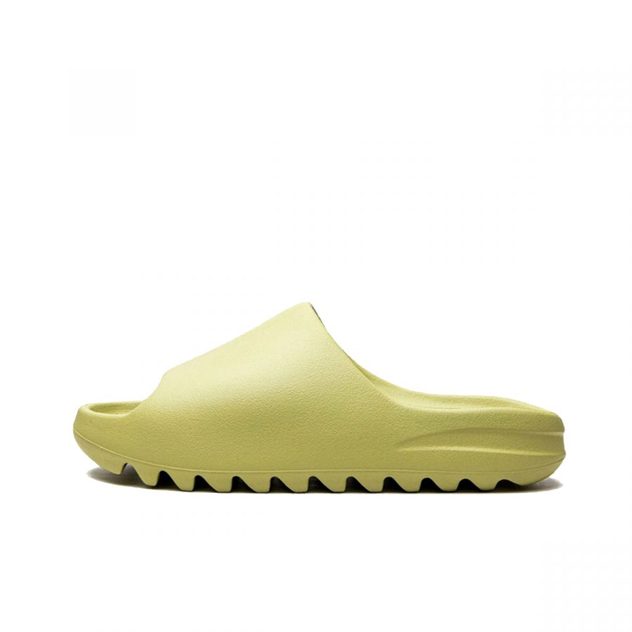 Сланцы Yeezy Slide «Resin»