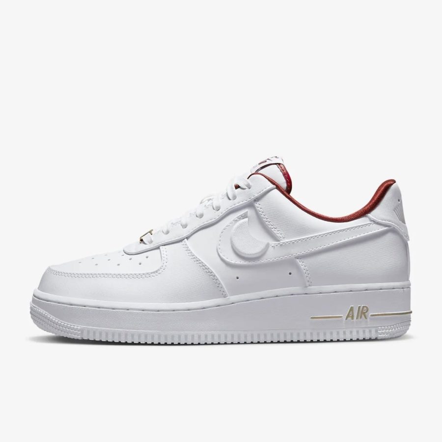 Кроссовки Nike Air Force 1 07 «Just Do It Summit Team» женские