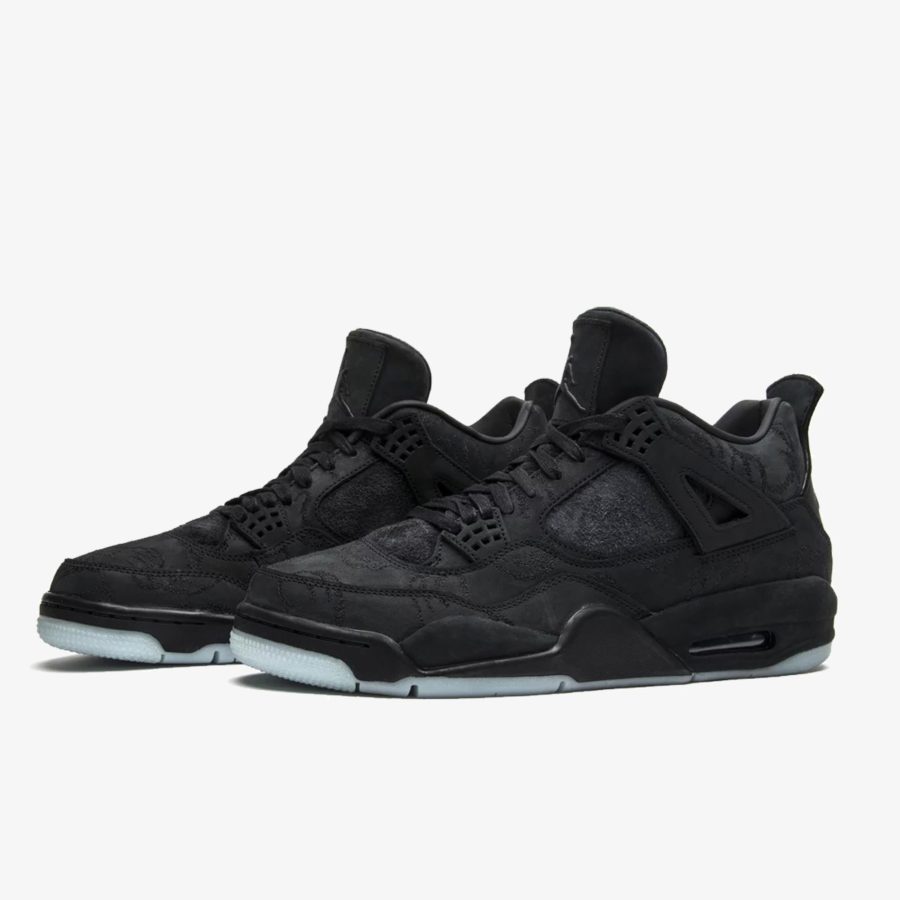 Кроссовки Nike Air Jordan 4 Retro «Kaws Black»