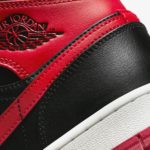 Кроссовки Nike Air Jordan 1 Mid «Alternate Bred»