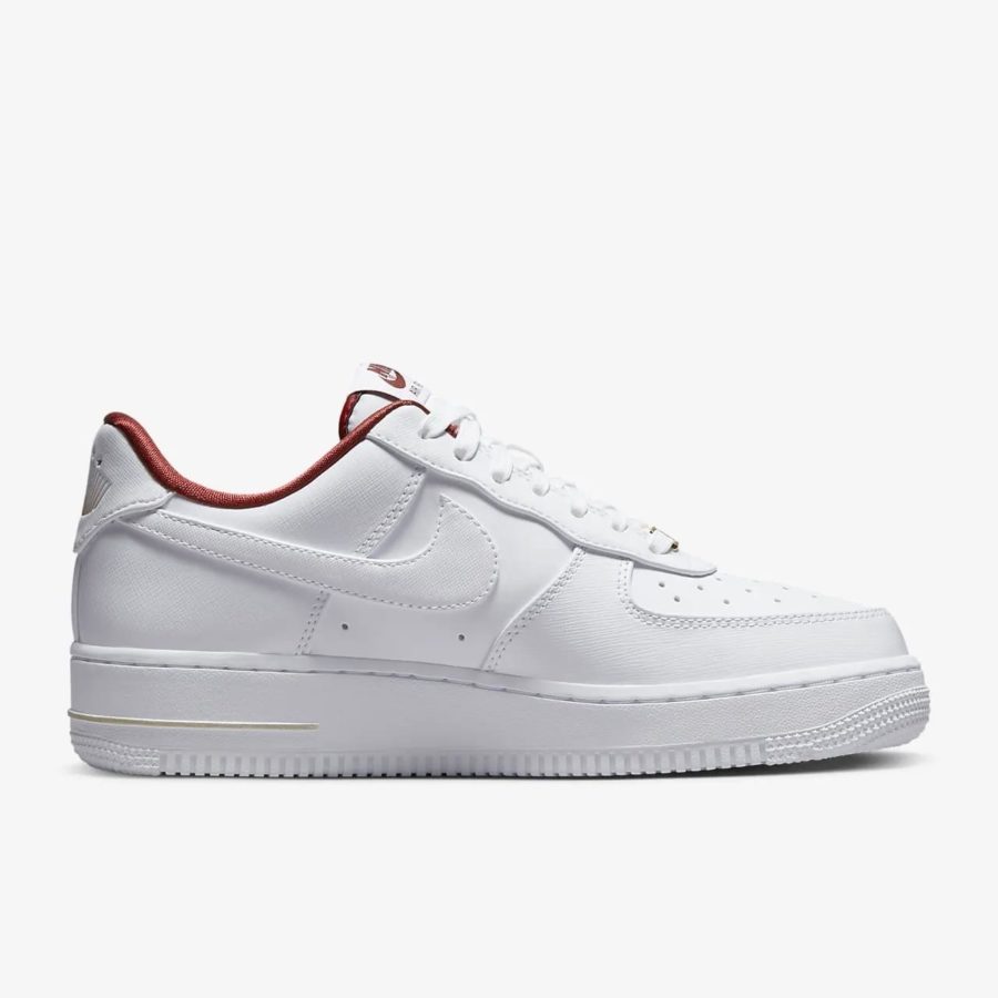 Кроссовки Nike Air Force 1 07 «Just Do It Summit Team» женские