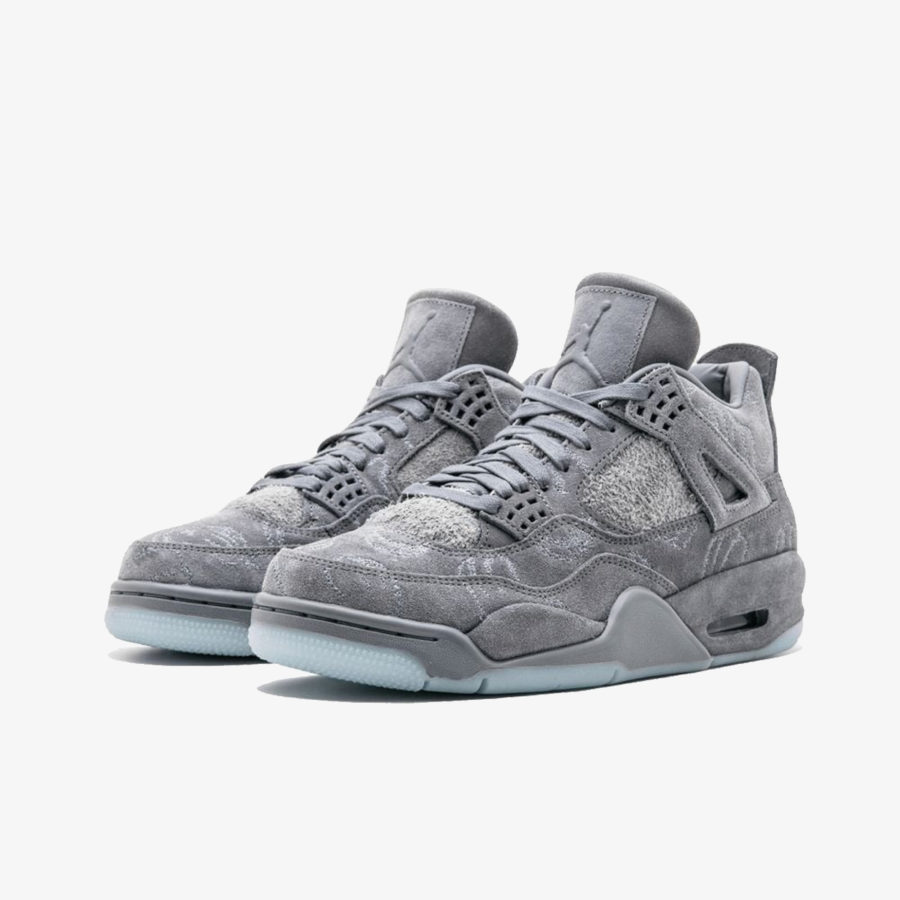 Кроссовки Nike Air Jordan 4 Retro «Kaws»