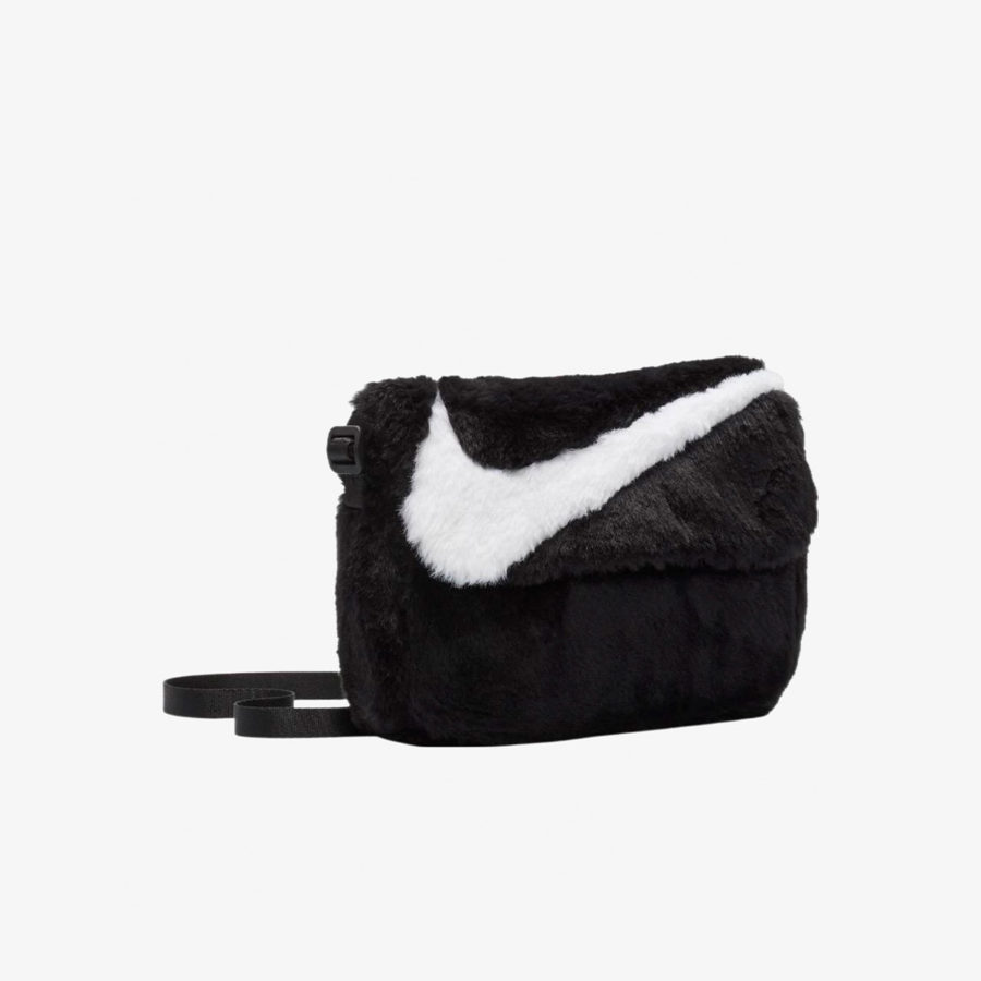 Сумка Nike Sportswear Futura 365 Faux Fur «Black»