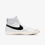 Кроссовки Nike Blazer Mid ’77 Vintage «White Black»