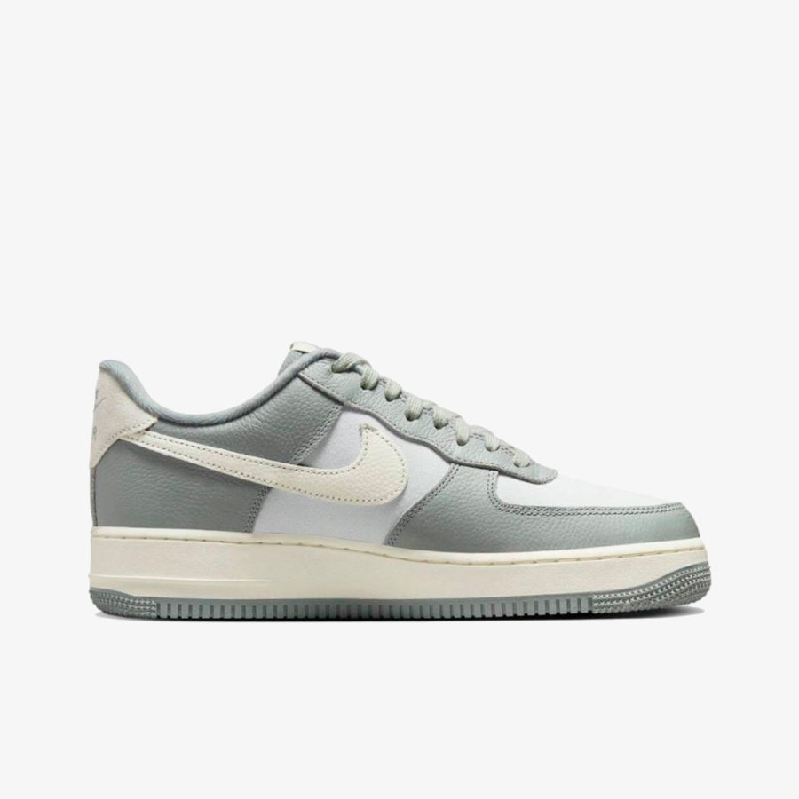 Кроссовки Nike Air Force 1 Low LX «Mica Green» мужские