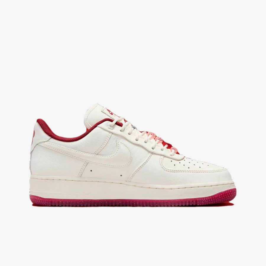 Кроссовки Nike Air Force 1 Low «Valentine Day» женские