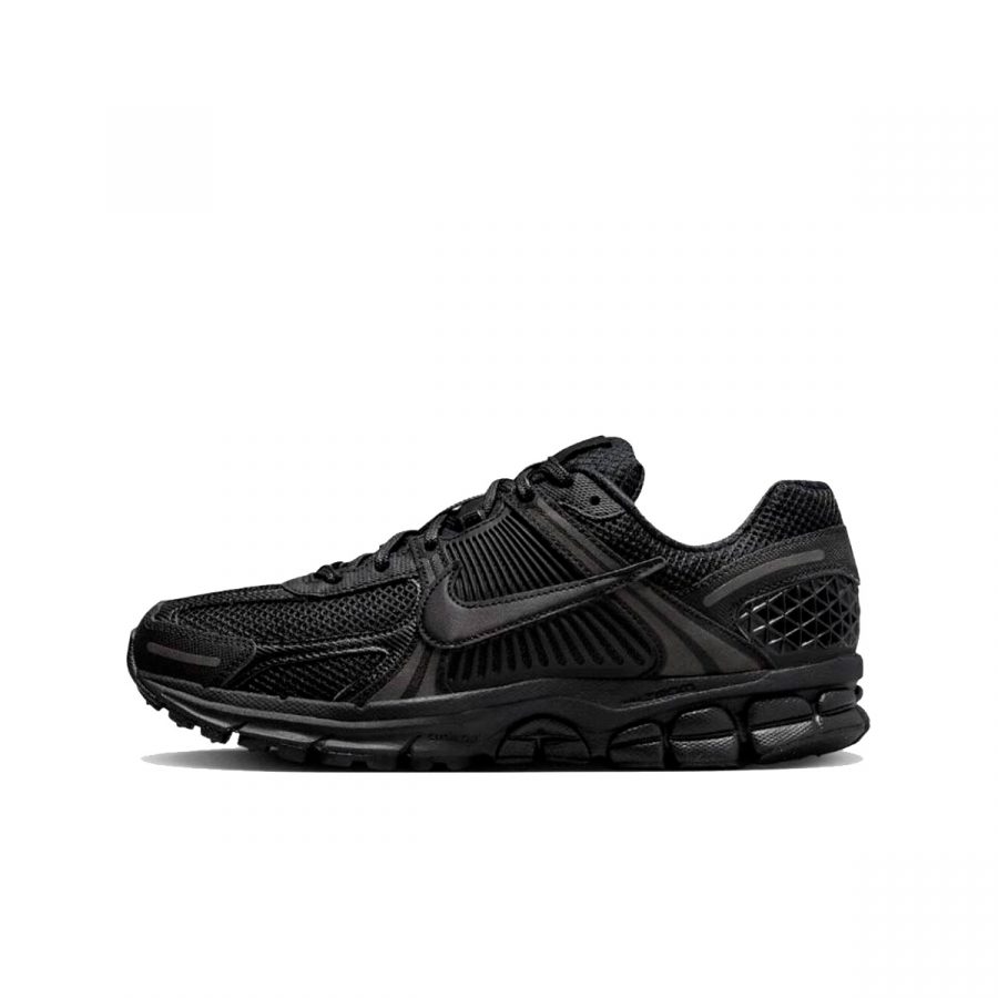 Кроссовки Nike Zoom Vomero 5 «Triple Black»