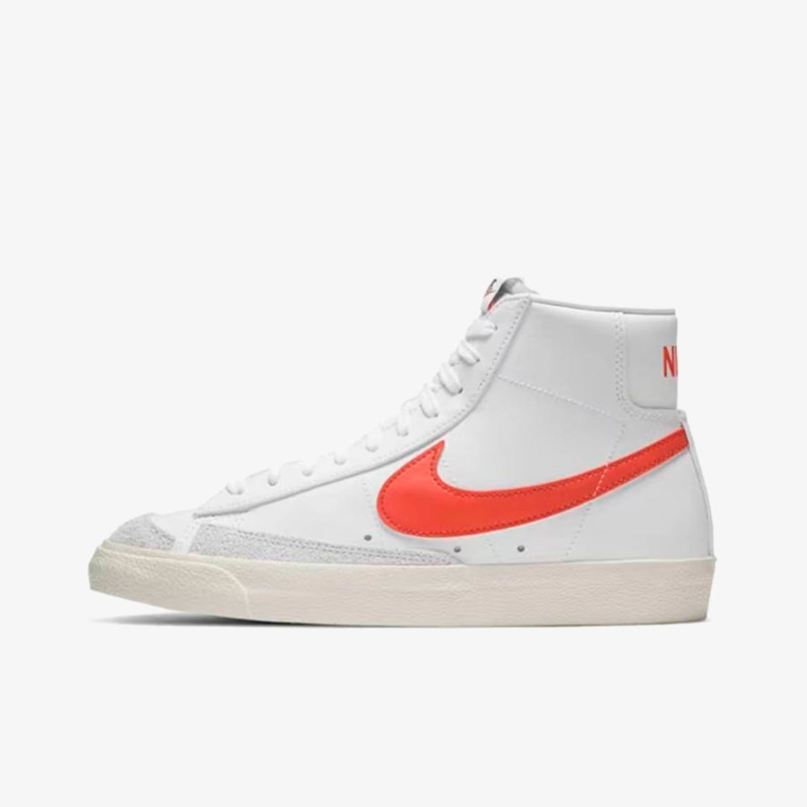 Кроссовки Nike Blazer Mid ’77 Vintage «White Mantra Orange»