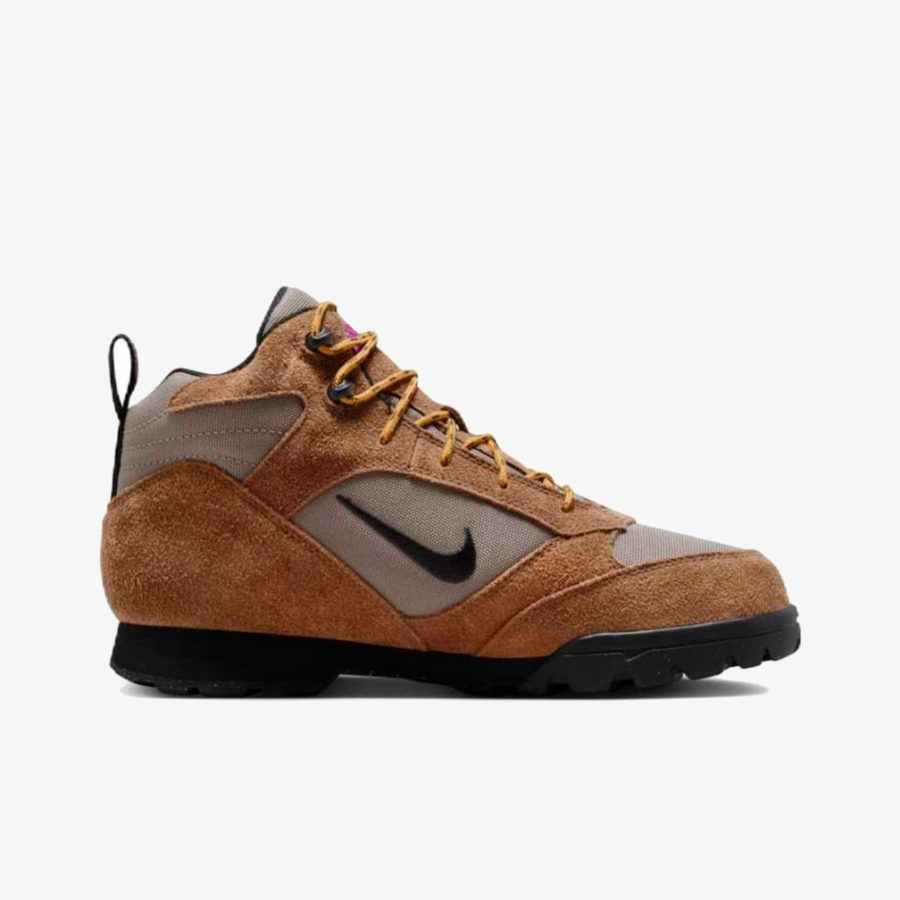 Кроссовки Nike ACG Torre Mid Waterproof «Pecan»