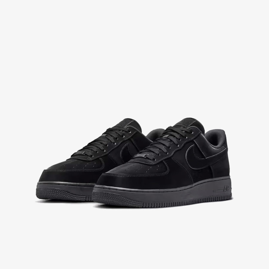 Кроссовки Nike Air Force 1 Low LX «Vanta Black»