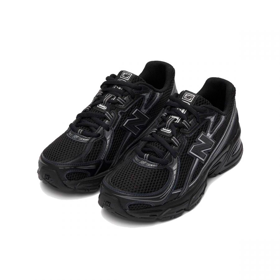 Кроссовки New Balance 740 «Black Silver»
